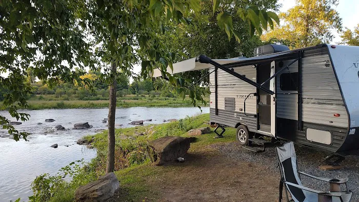 Jelly Beans Riverside Campground Picture 2