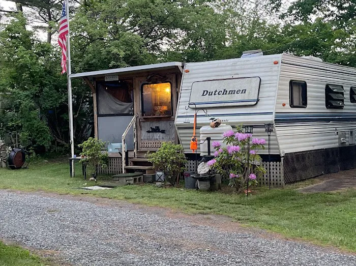 Cape Neddick Oceanside Campground Picture 4