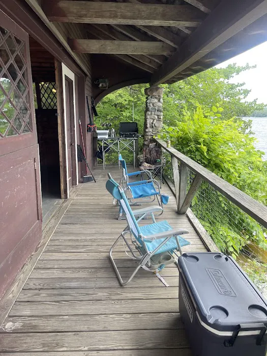 Lakeside Pines Campground Picture 4