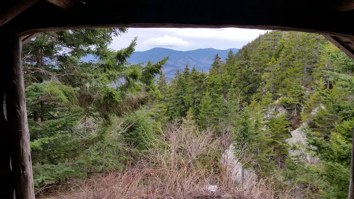 Gentian Pond Shelter Picture 3