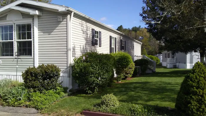 Kingstown Park Mobile Home & Sales Picture 8