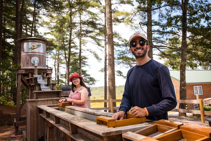 Yogi Bear's Jellystone Park Camp-Resort: Cranberry Acres in Carver, MA Picture 6