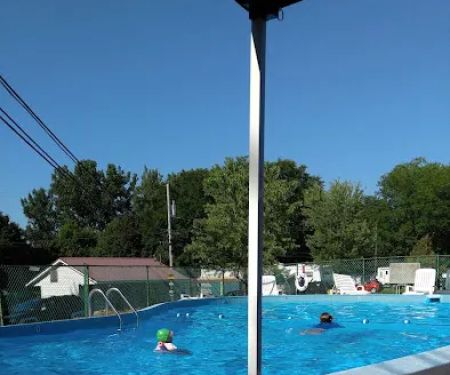 Hillside Motel & Campground