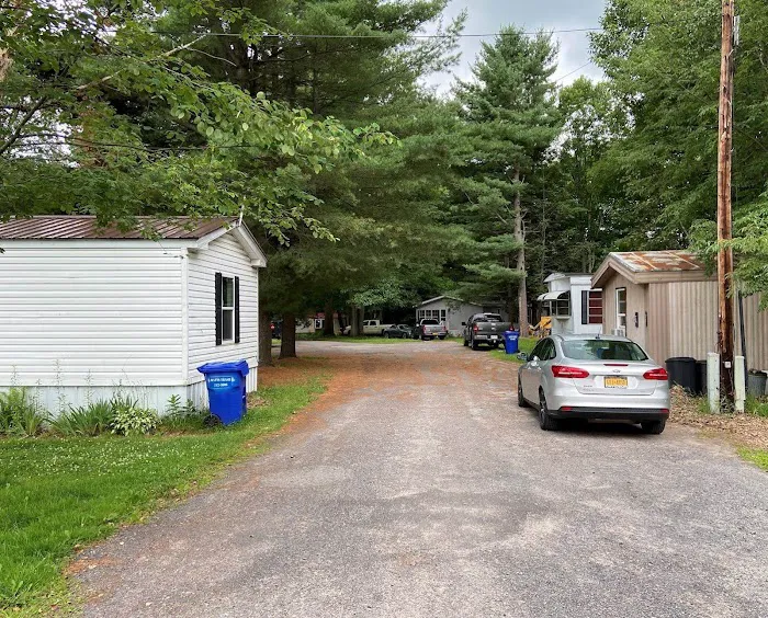 White Birch Mobile Home Village Picture 4