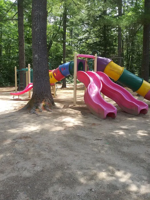 Papoose Pond Family Campground & Cabins Picture 9