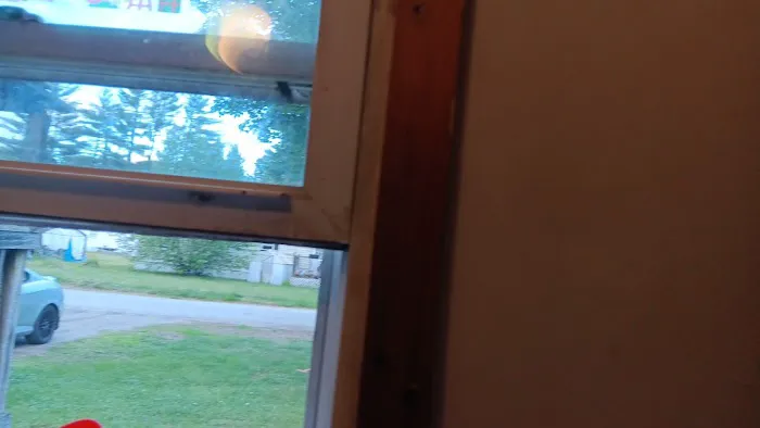 Oxford Pines Mobile Home Park Picture 3