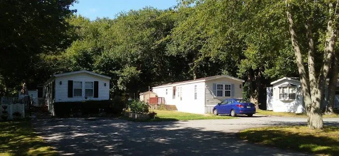 Forest Park Manufactured Home Community Picture 1