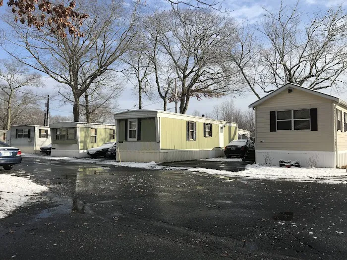 Forest Park Manufactured Home Community Picture 10