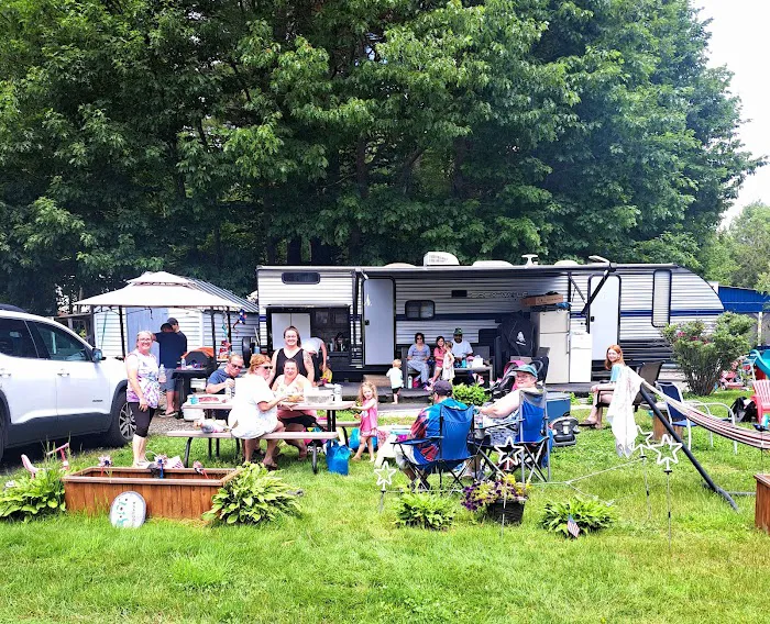 Riverbend Campground Picture 8
