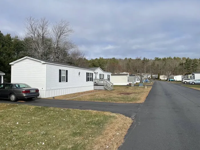 Fox Run Mobile Home Park Picture 3