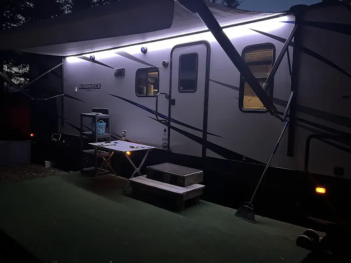 Rudy's Cabins and Campground Picture 7