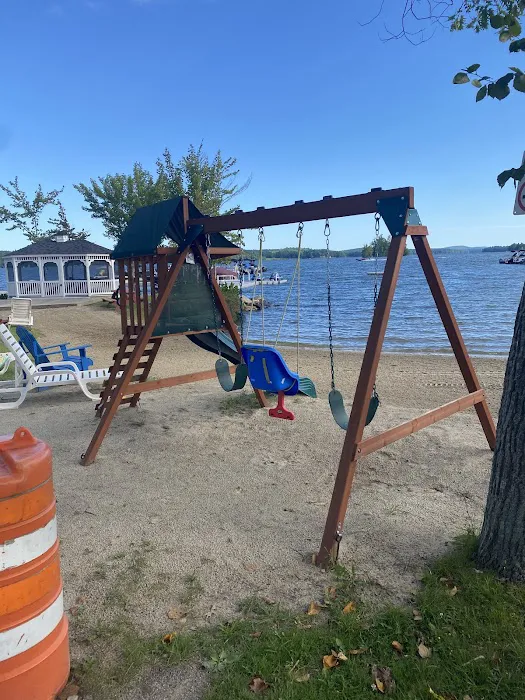 Birches Lakeside Campground Picture 4