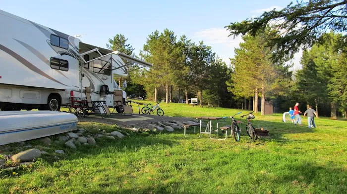 Ramblewood Cabins & Campground Picture 8