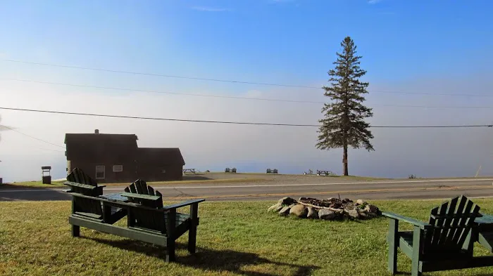 Ramblewood Cabins & Campground Picture 4
