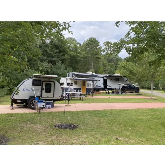 Eagle Nest campground and Rv park Picture 9
