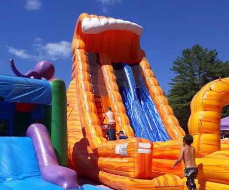 Yogi Bear's Jellystone Park at Yonderhill in Madison, ME