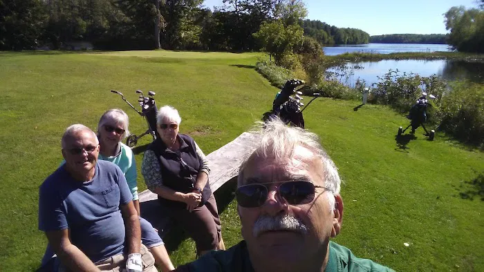 Loon Cove Family Campground Picture 2