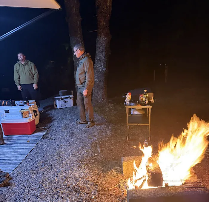 Happy Horseshoe Campground Picture 9