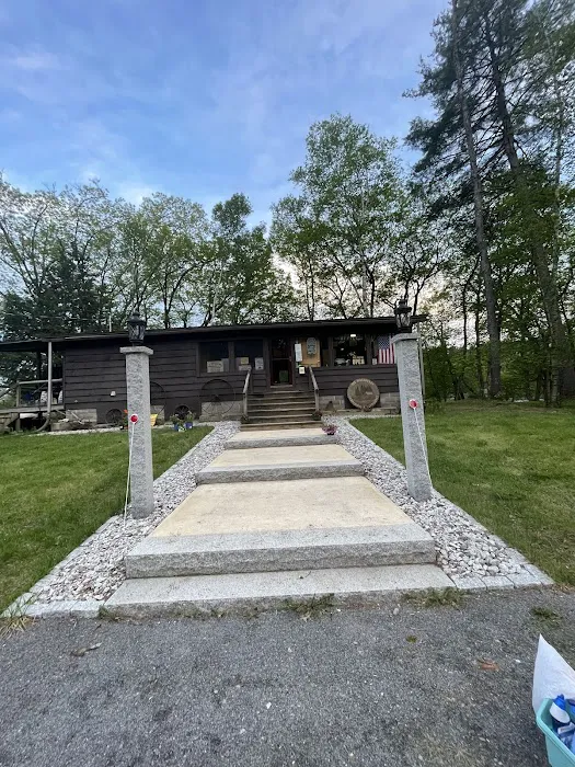 Evergreens Campground & Restaurant Picture 7