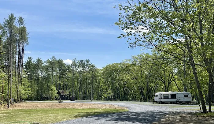 Evergreens Campground & Restaurant Picture 1