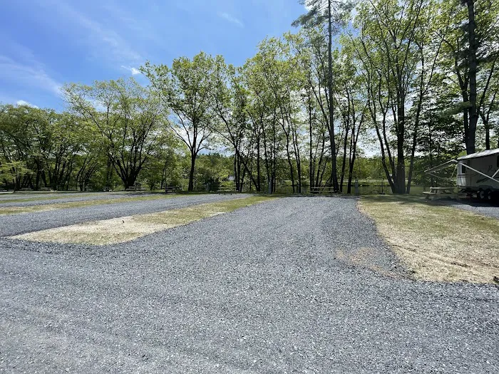 Evergreens Campground & Restaurant Picture 4
