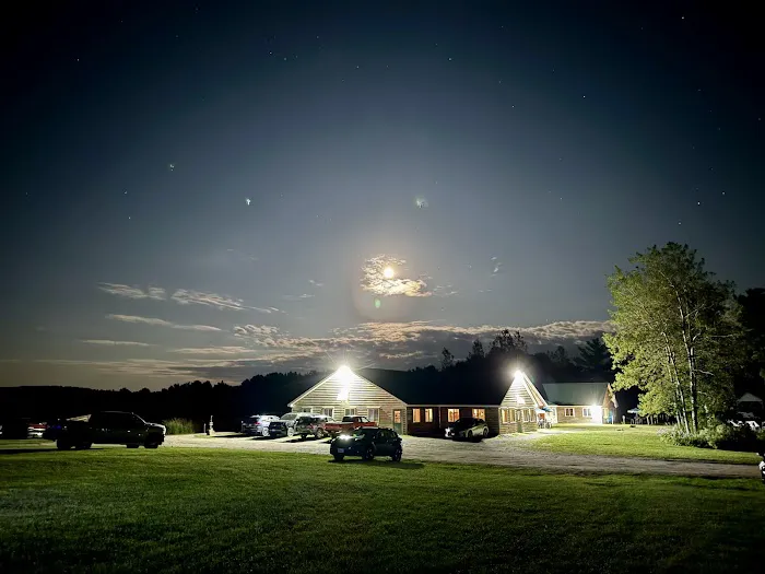 Twin Ponds Lodge Picture 1