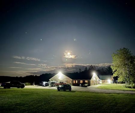 Twin Ponds Lodge