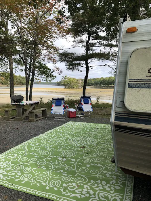 Shore Hills Campground & RV Park Picture 3