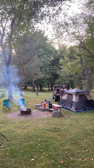 land camping area Picture 3