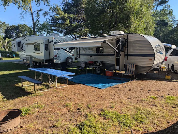 Smuggler's Den Campground Picture 3