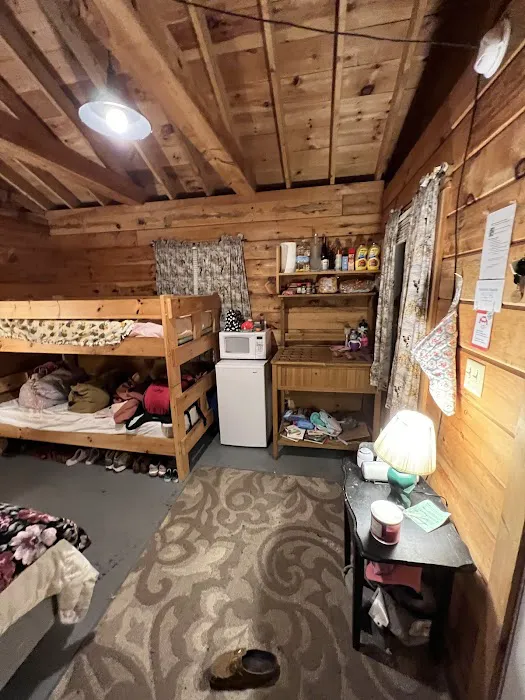 Quietside Campground & Cabins Picture 6