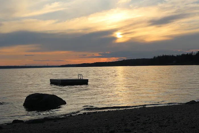 Oceanfront Camping at Reach Knolls Picture 3
