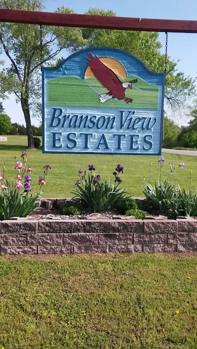 Branson View Estates Mobile Home Park Picture 6