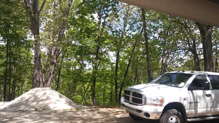 At Ease RV Park Picture 2