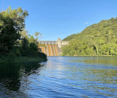 Dam-Quarry Campground