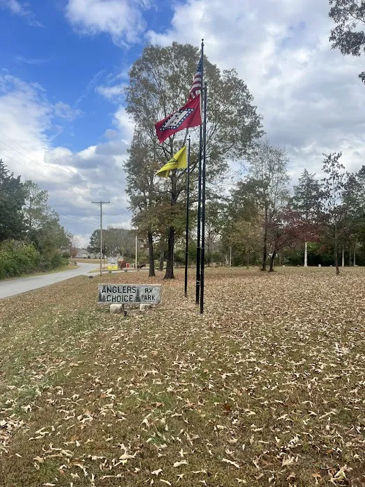 Anglers Choice Rv Park Picture 8