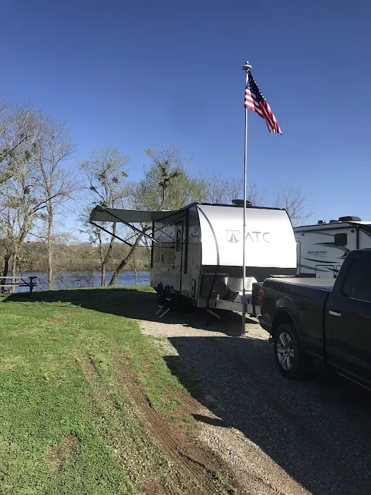 Denton Ferry RV Park & Cabin Rental Picture 1