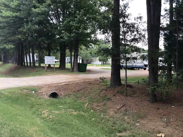 Jonesboro RV Park Picture 5