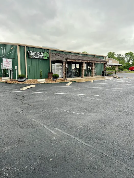 Nature's Market and RV Park Picture 4