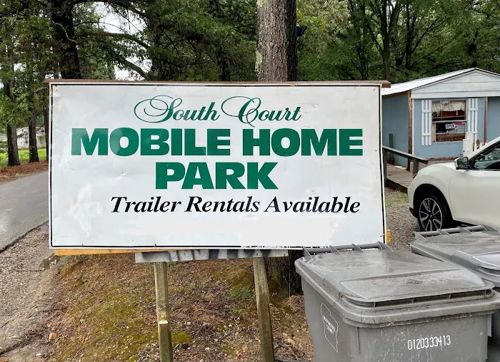 South Court Mobile Home Park Picture 7