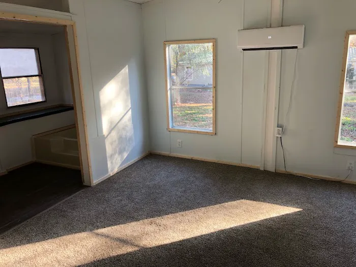 South Court Mobile Home Park Picture 4