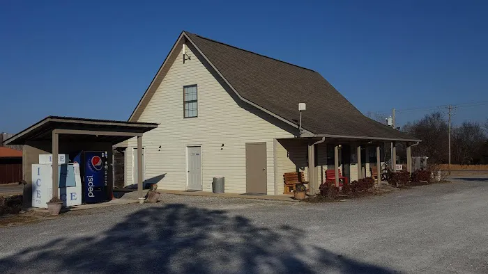 Rustic Pines RV Park Picture 7