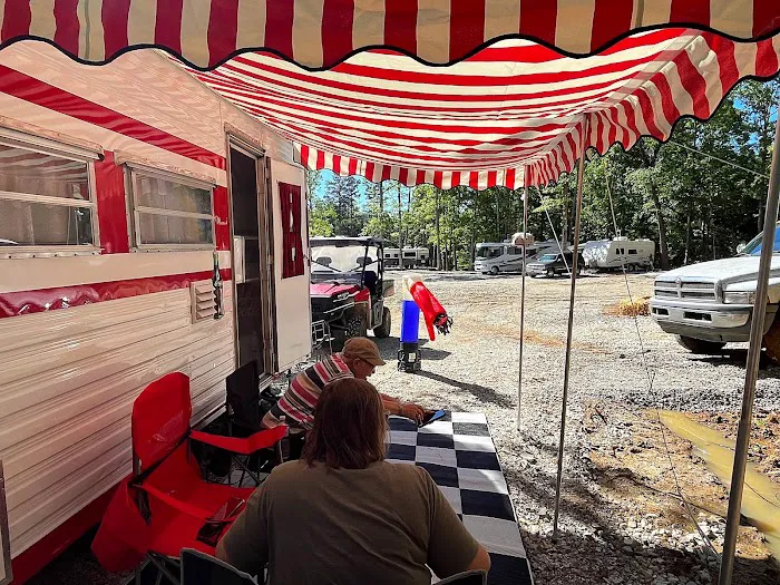 Mt Olive Mercantile Picture 1