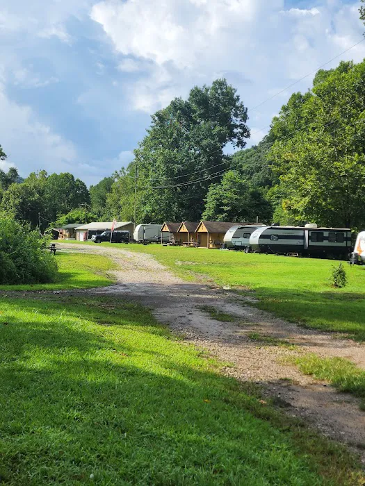 Big Earls Campground Picture 2