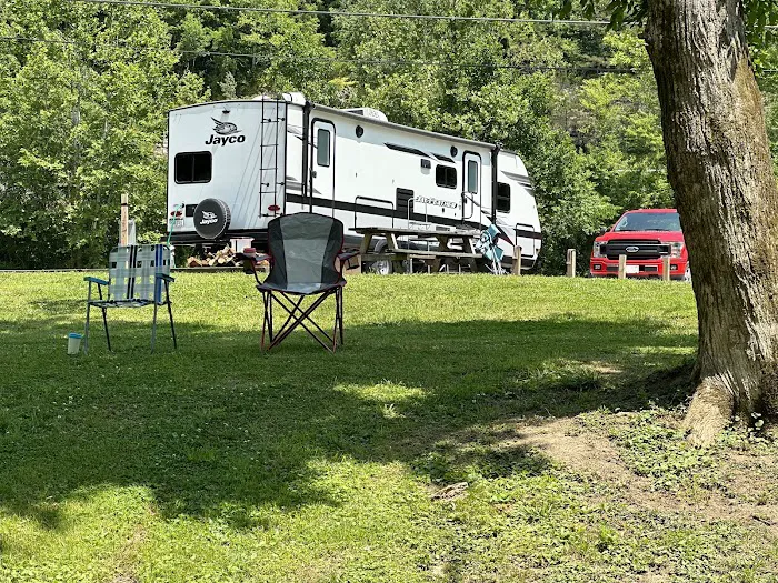 119 Rivers Edge Campground Picture 10