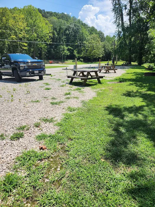 119 Rivers Edge Campground Picture 4