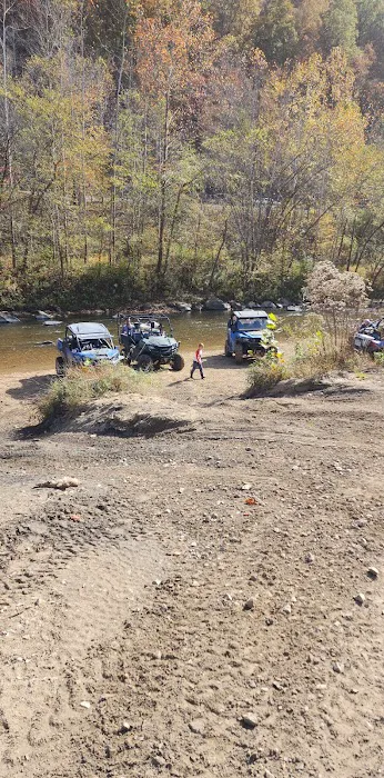 119 Rivers Edge Campground Picture 6