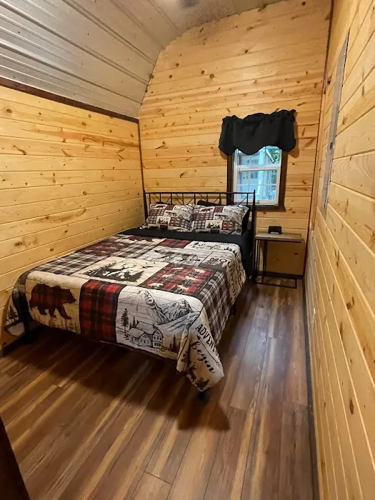 Hillbilly Rentals Resort & Campground Picture 6