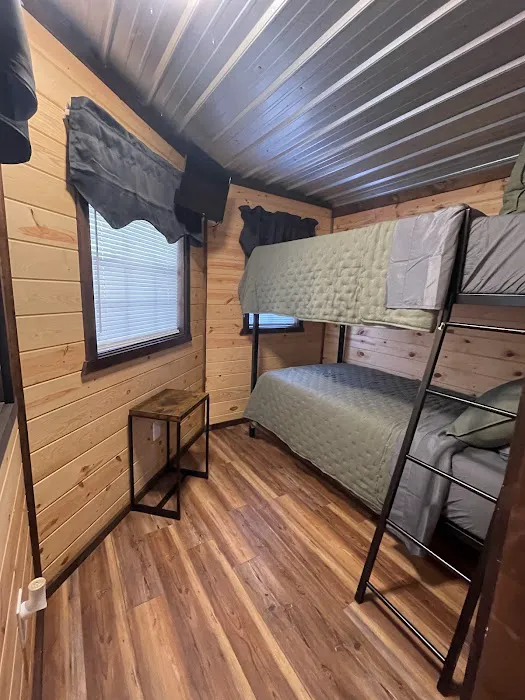 Hillbilly Rentals Resort & Campground Picture 4