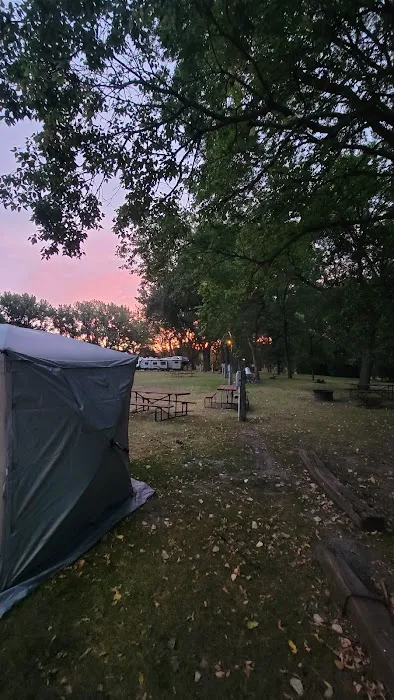 Carthage City Park (Campground) Picture 2